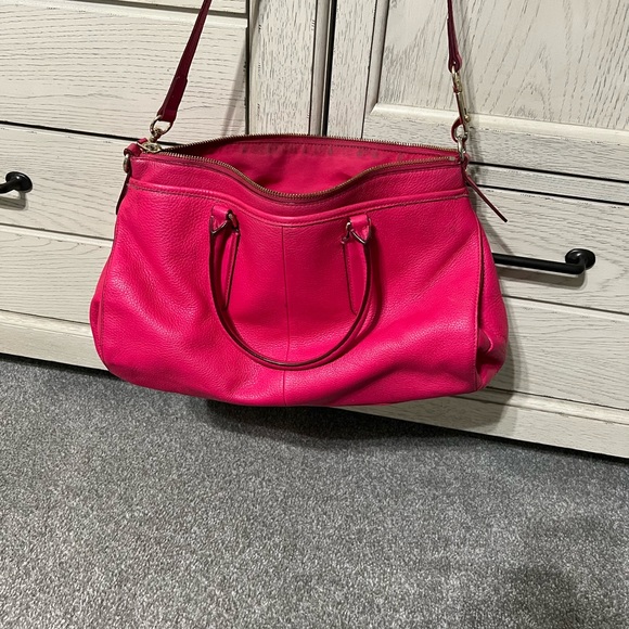 Hot pink Coach medium to large satchel handbag - Picture 6 of 7